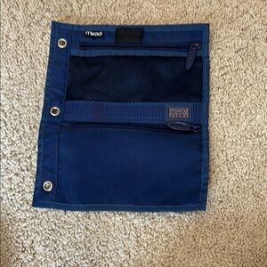 Five Star Navy Binder Pouch